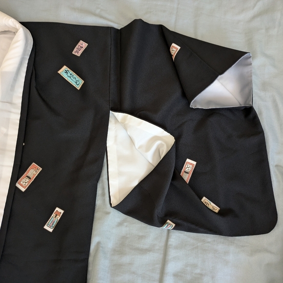 Vintage Kimono - Picture 5 of 8